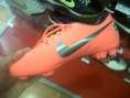 /album/fotogaleria-labores-del-deporte-yla-industria-en-zapatos-para-futbol/img00935-20120428-1739-jpg/